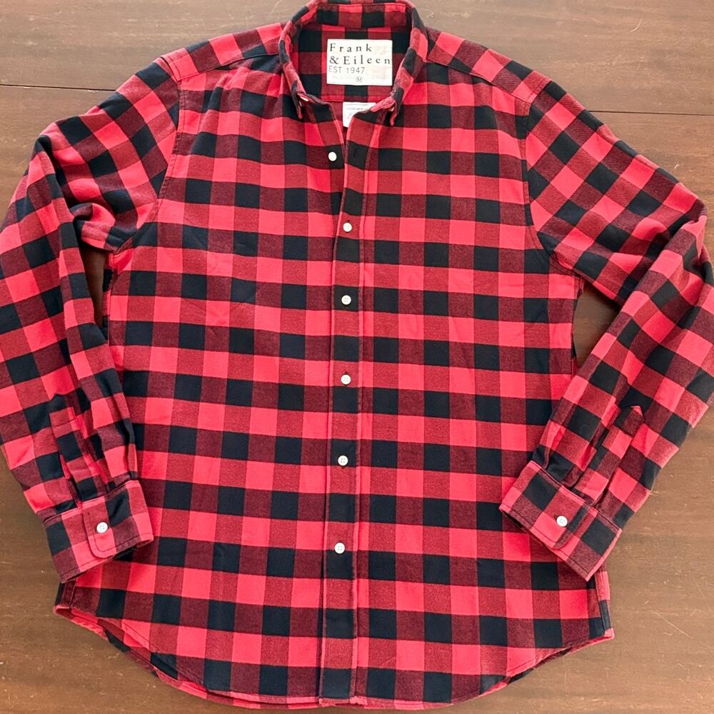 Frank & Eileen | Red & Black Finbar Button Up Flannel Plaid Shirt | size Medium